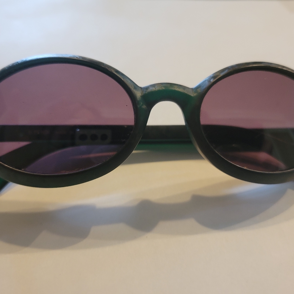 Fendi Textured Sunglasses